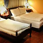 Evropa Hotel 3*