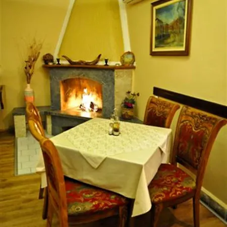 Evropa Hotel 3*