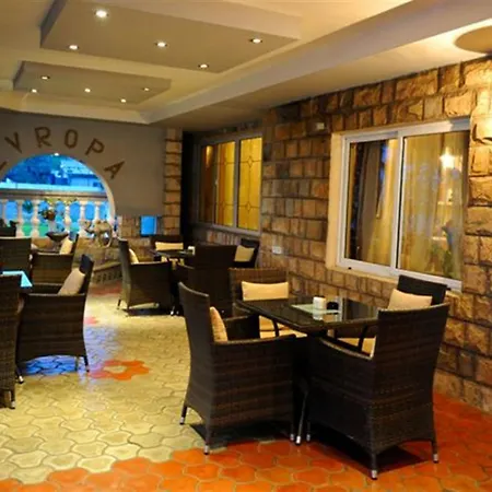Hotel Evropa 3*