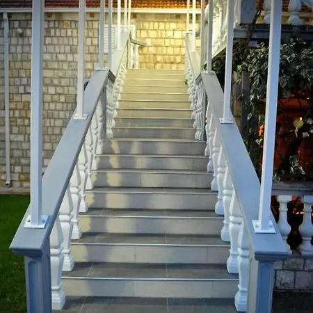 Hotel Evropa 3*