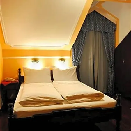 Hotel Evropa 3*