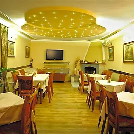 Hotel Evropa 3*