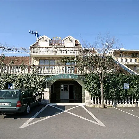 ホテル エヴロパ