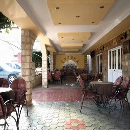 Evropa Ξενοδοχείο 3*